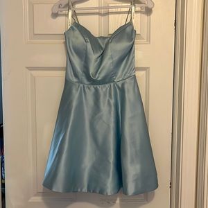 HOCO DRESS Sherri Hill light baby blue size 2